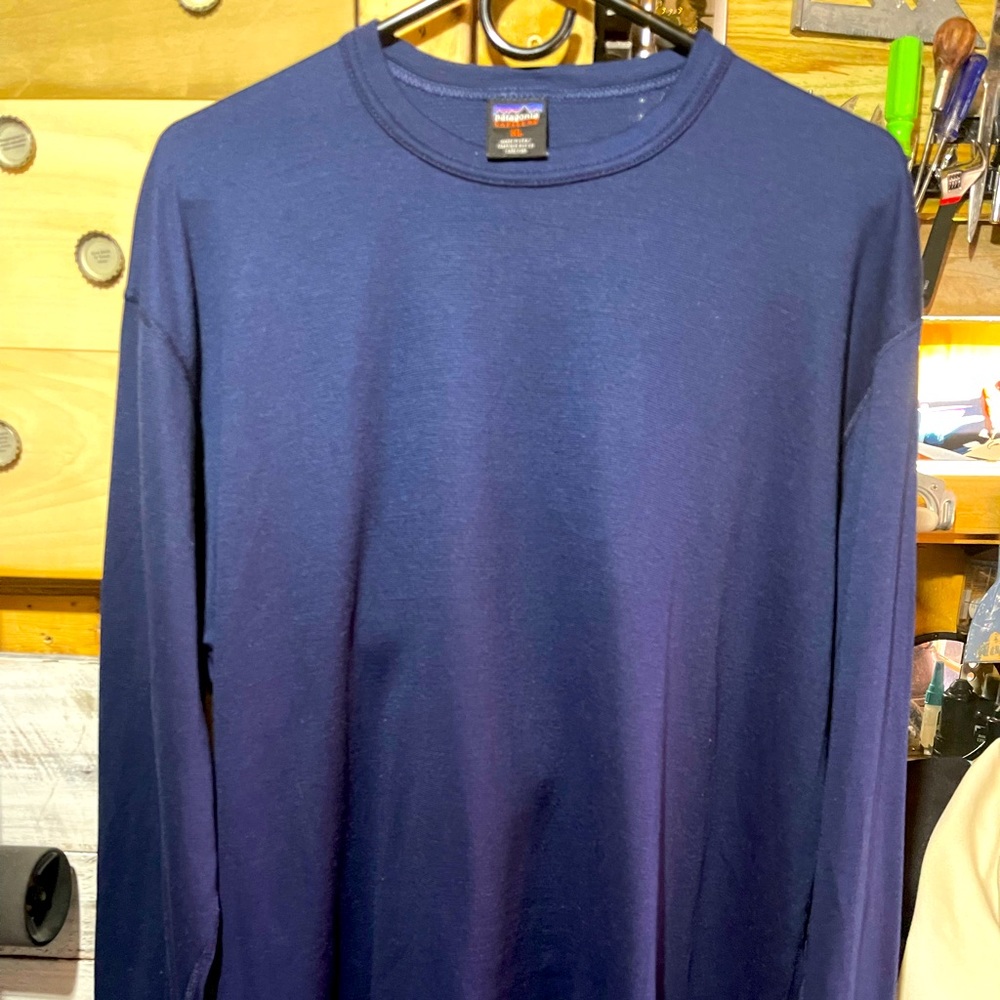 Men’s Patagonia Capilene Longsleeve XL Navy Blue